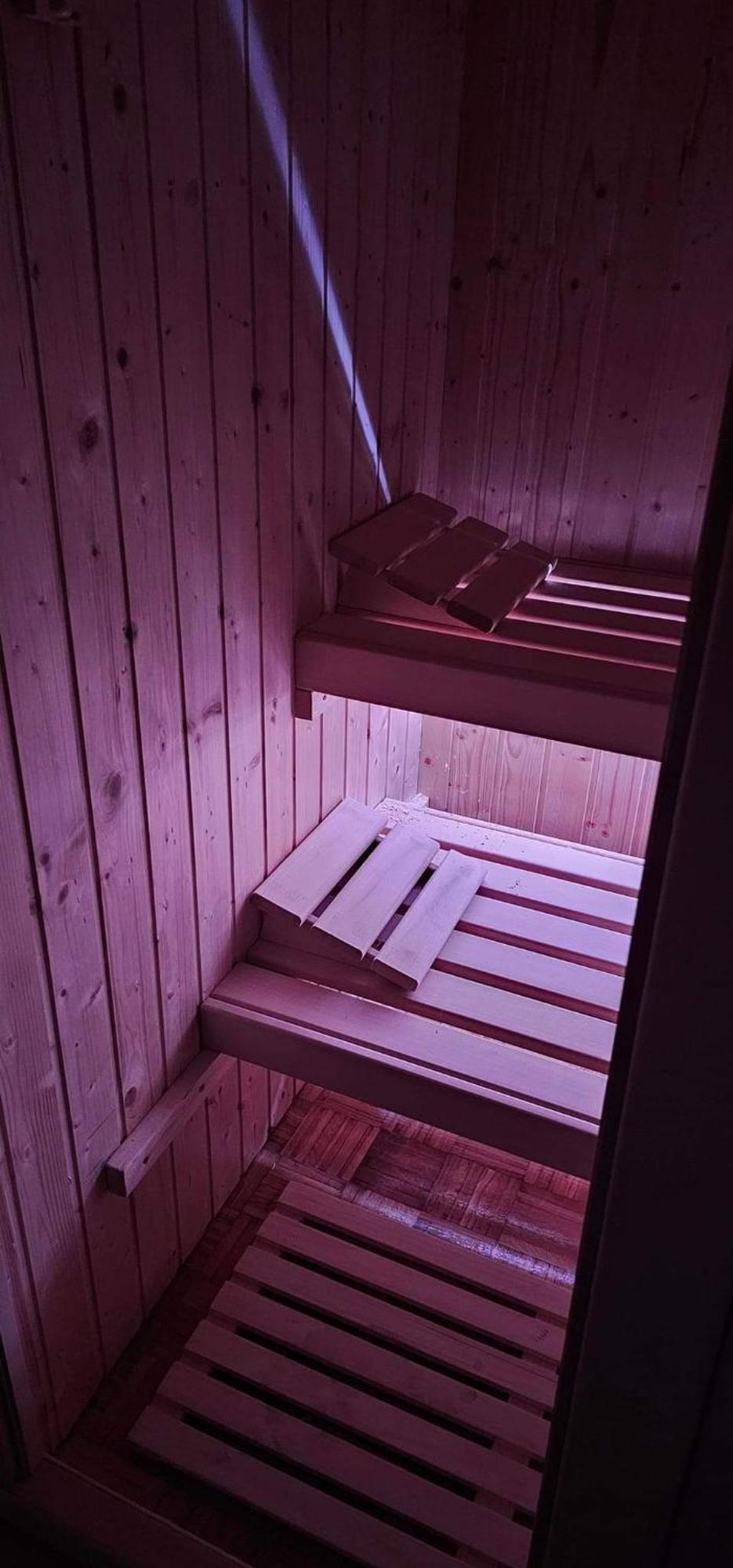 Stan Na Dan Kozarska Dubica Apartment Bosanska Dubica Exterior foto