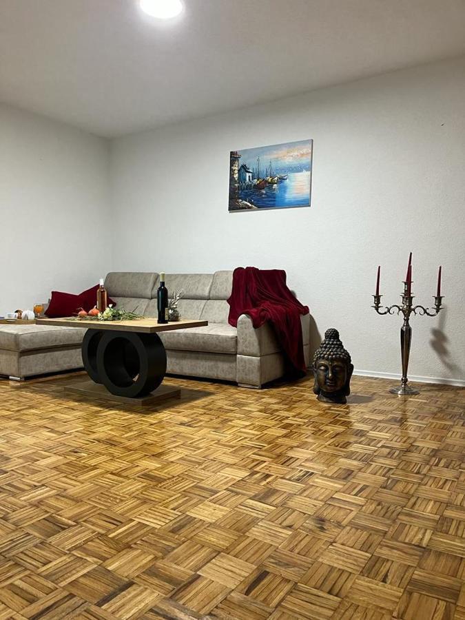 Stan Na Dan Kozarska Dubica Apartment Bosanska Dubica Exterior foto